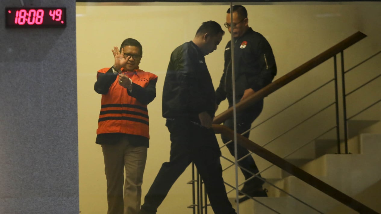 Hasto Kristiyanto Ditahan KPK Terkait Kasus Suap