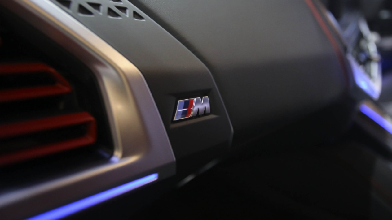 BMW Hadirkan Kendaraan Mewahnya di BCA Expoversary 2025