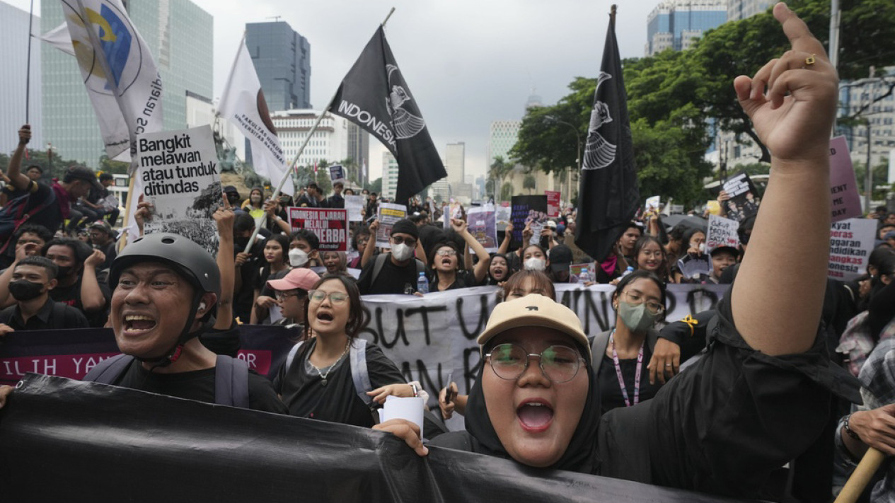 Aksi Demo Mahasiswa "Indonesia Gelap"