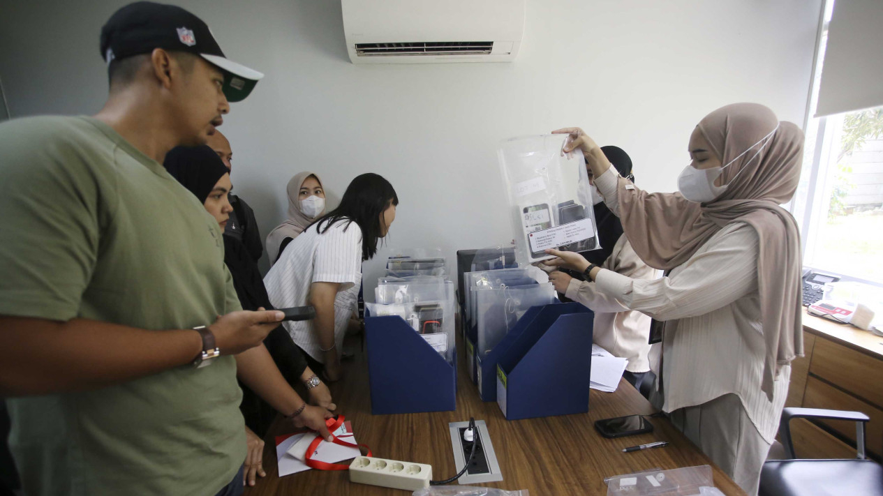 Melihat Barang Hasil Rampasan KPK untuk Dilelang