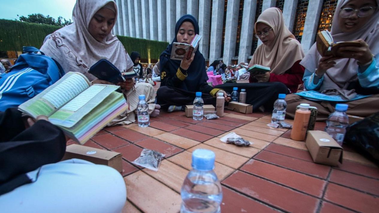 Buka Puasa Bersama di Masjid Istiqlal