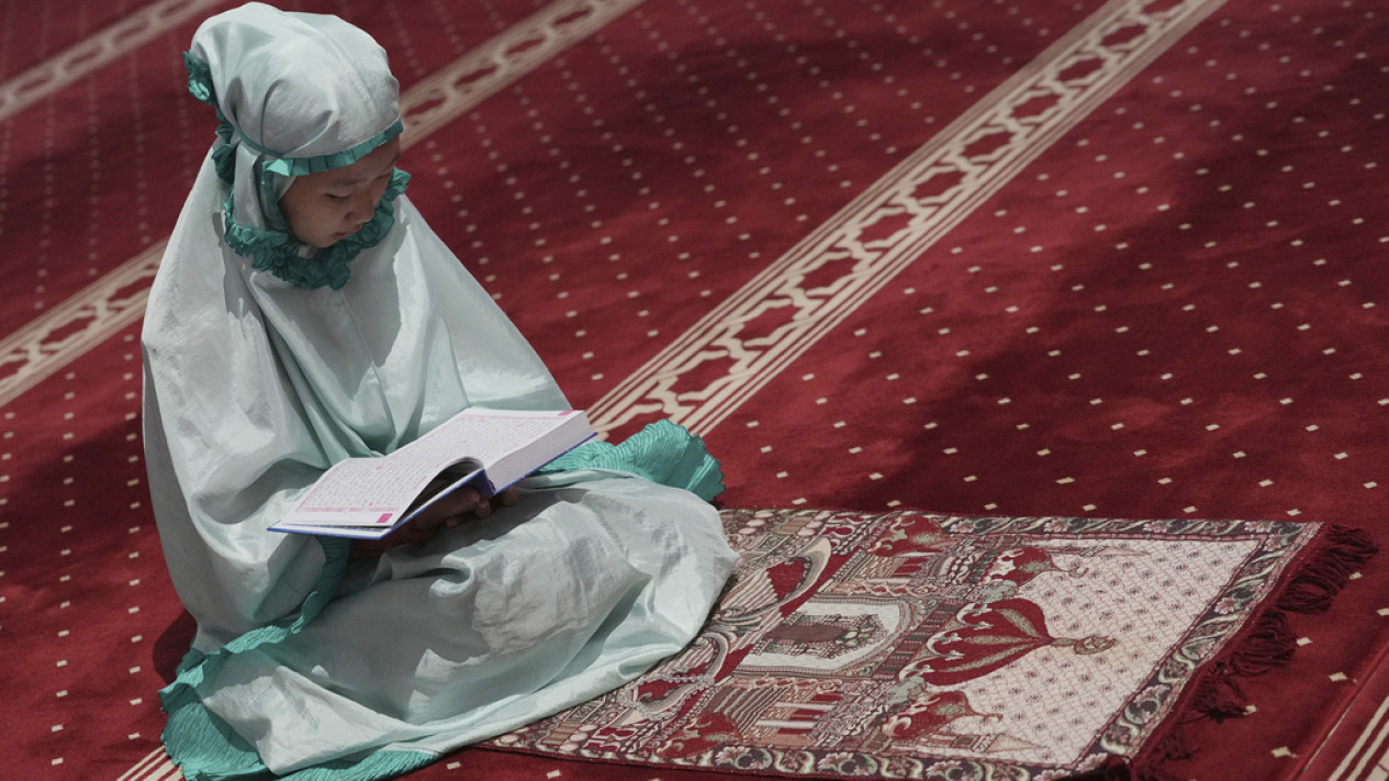 Isi Bulan Ramadan dengan Kegiatan Ibadah di Masjid Istiqlal