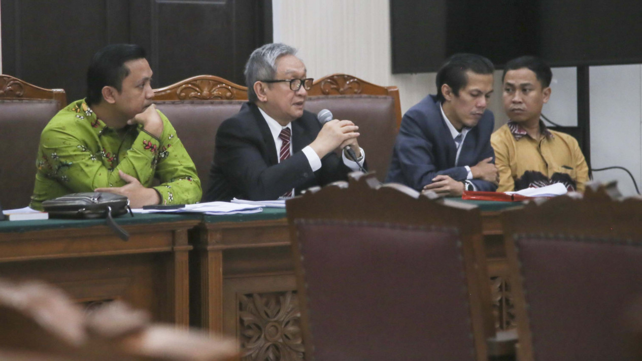 Praperadilan Hasto Kristiyanto Digugurkan Hakim