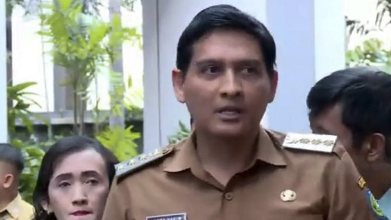 Lucky Hakim Penuhi Panggilan Kemendagri