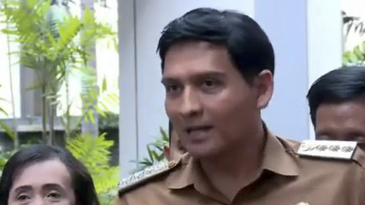 Lucky Hakim Penuhi Panggilan Kemendagri