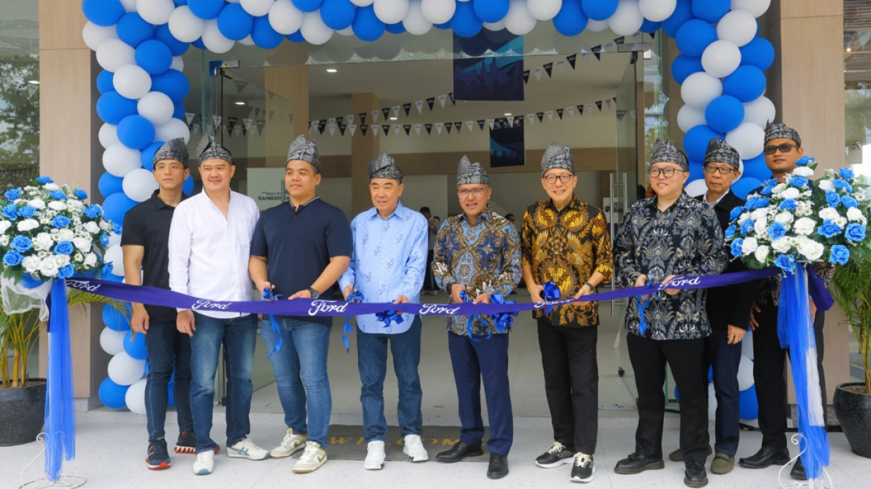 Ford dan RMA Indonesia Resmikan Dealer 3S