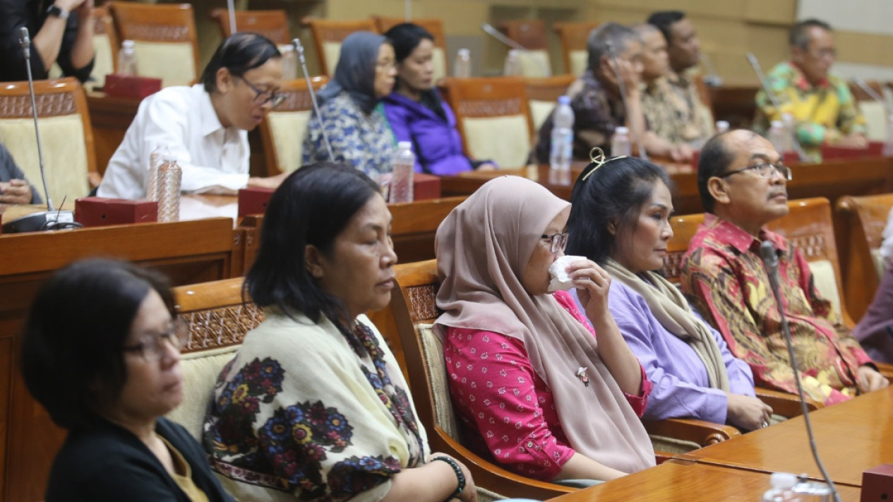 Korban Para Pemain Sirkus OCI RDPU dengan Komisi III DPR RI