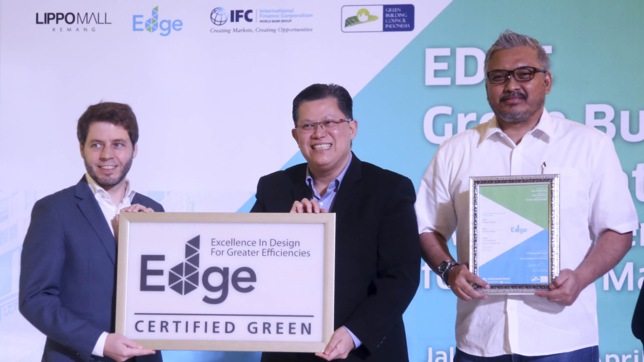 Lippo Mall Kemang Terima Sertifikasi Green Building EDGE