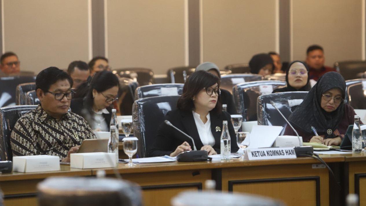 RDPU Mantan Pemain Sirkus OCI dengan Komisi XIII DPR