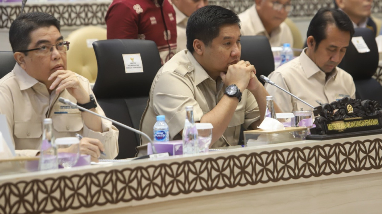 Rapat kerja Komisi V DPR dengan Menteri PKP