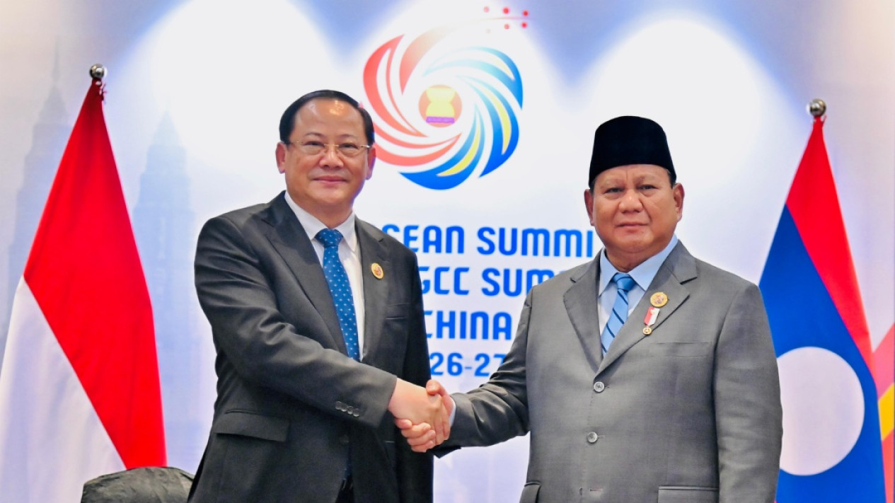 Pertemuan Bilateral Presiden Prabowo dengan PM Laos