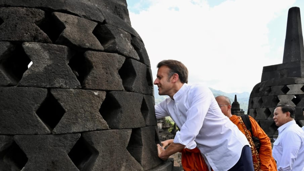 Presiden Prabowo dan Macron Kunjungi Candi Borobudur