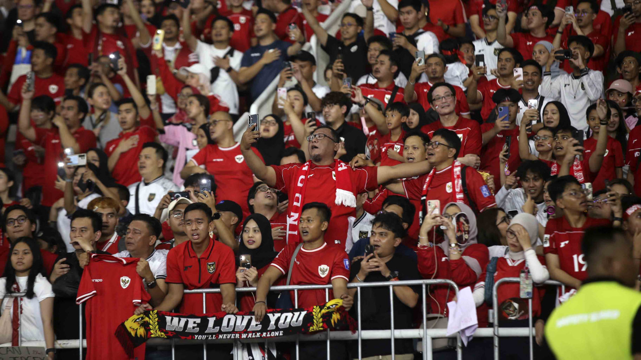 Koreo Suporter Indonesia saat Melawan China