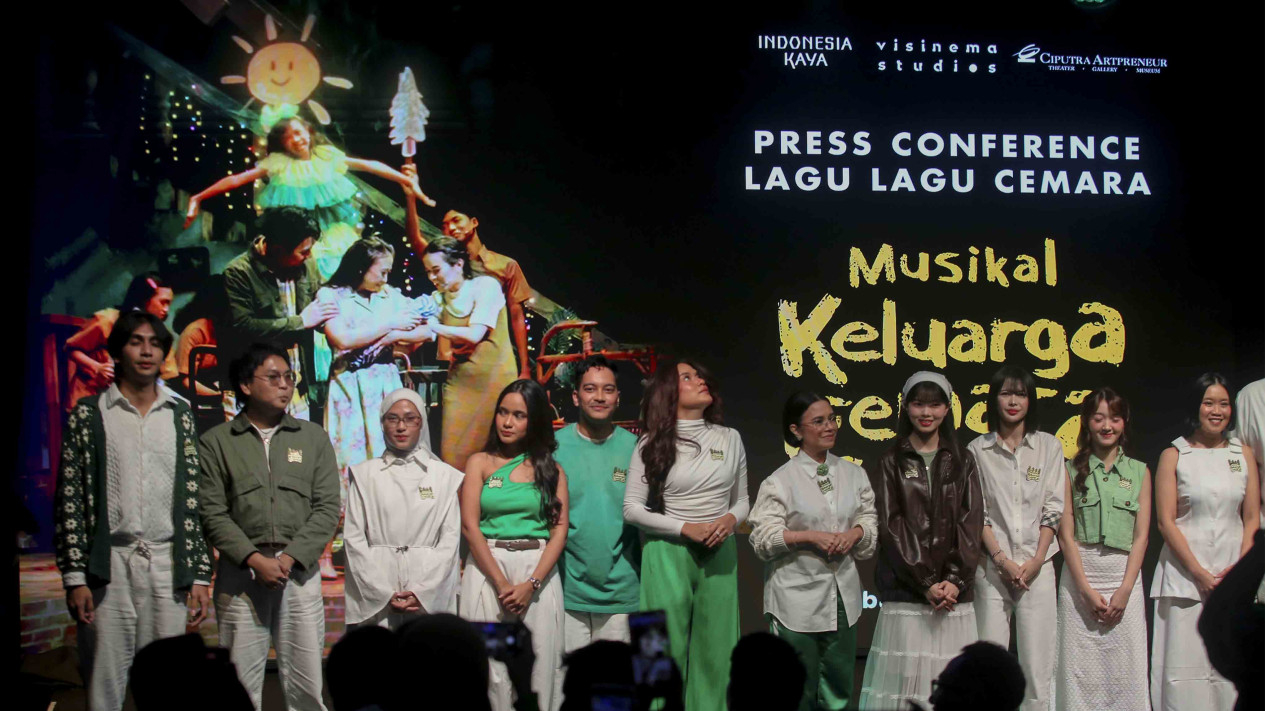 Pertunjukan Panggung Musikal Keluarga Cemara