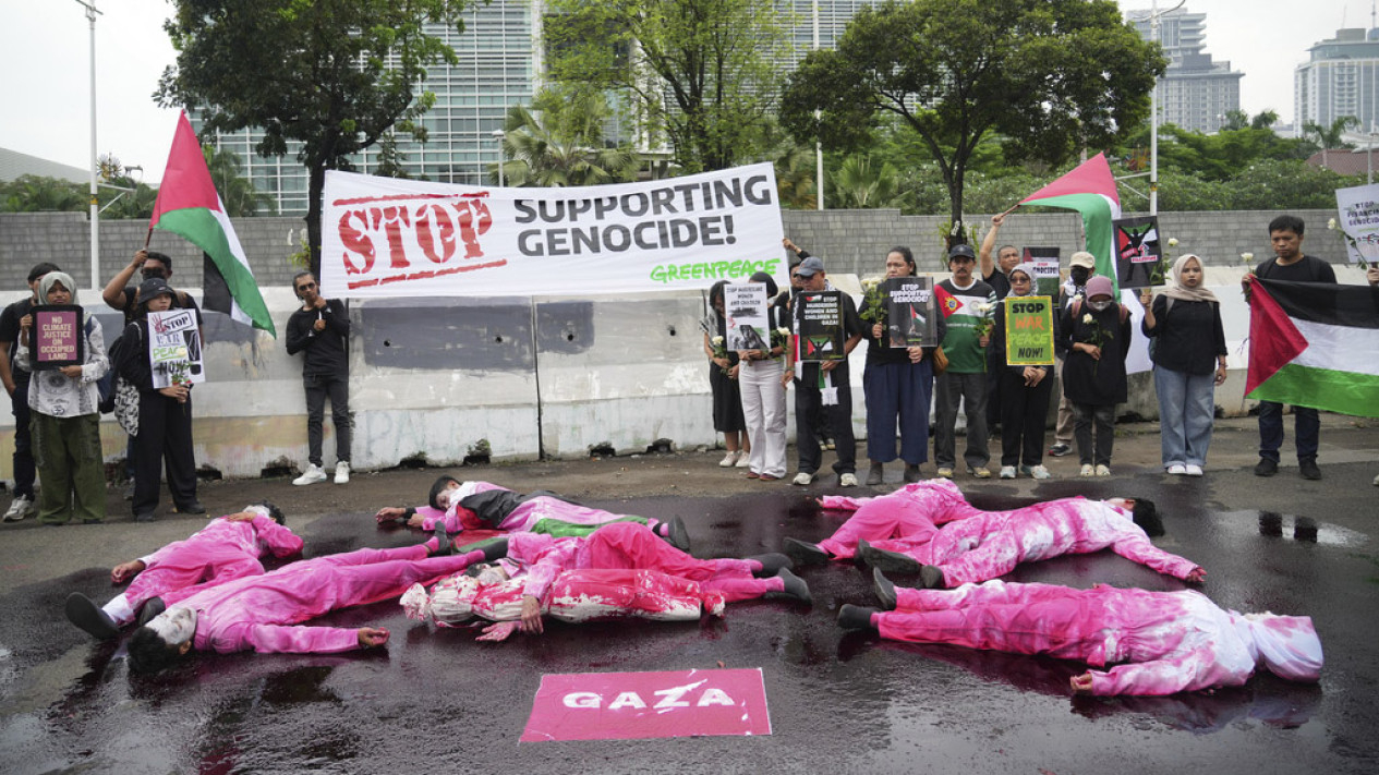 Aksi Teatrikal Setop Genosida di Palestina
