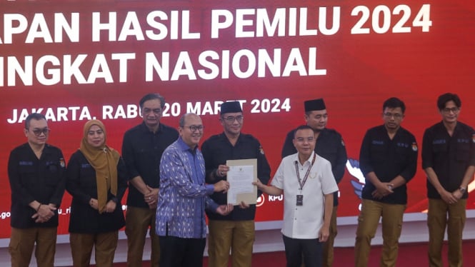 KPU Tetapkan Prabowo-Gibran Peroleh Suara Terbanyak Pilpres - Vlix.id