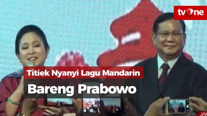 Titiek Nyanyi Lagu Romantis Bareng Prabowo