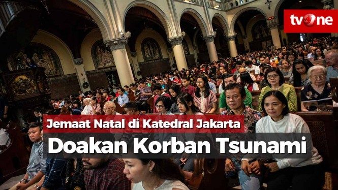 Jemaat Natal di Katedral Jakarta Doakan Korban Tsunami