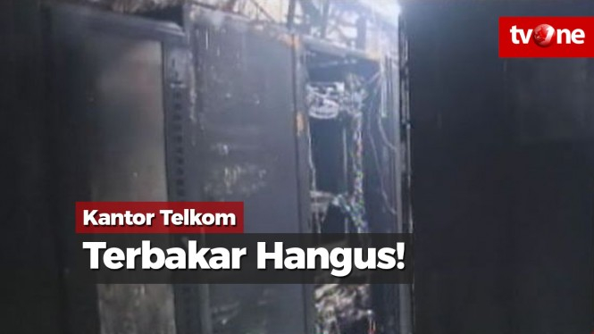 Kantor Telkom di Ambon Hangus Terbakar