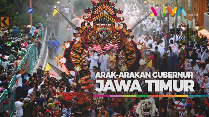 Meriahnya Arak-arakan Gubernur Baru Jatim di Surabaya