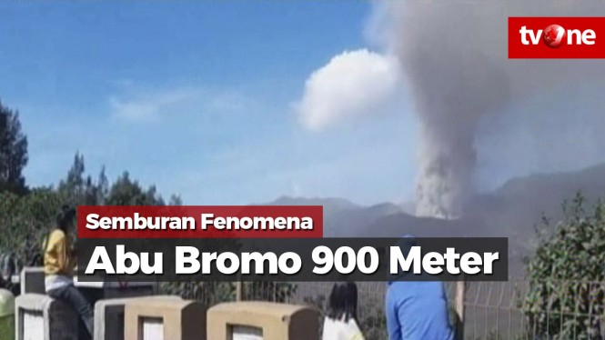 Semburan Abu Bromo 900 Meter Jadi Daya Tarik Wisatawan