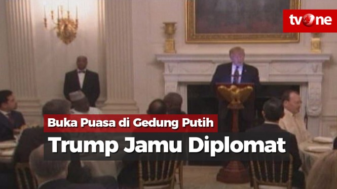 Buka Puasa di Gedung Putih, Trump Jamu Diplomat Muslim