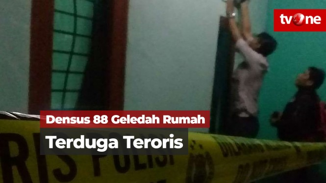 Densus 88 Geledah Rumah Kontrakan di Depok