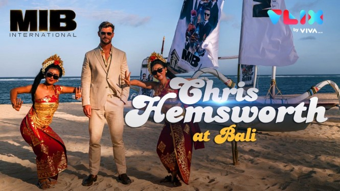 Deket Banget Sama Chris Hemsworth di Bali!