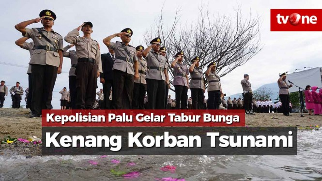 Kepolisian Palu Gelar Tabur Bunga Kenang Korban Tsunami