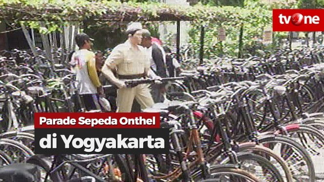 Parade Sepeda Onthel di Yogyakarta