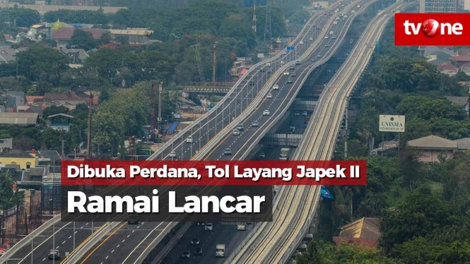 Dibuka Perdana, Tol Layang Jakarta-Cikampek Ramai Lancar