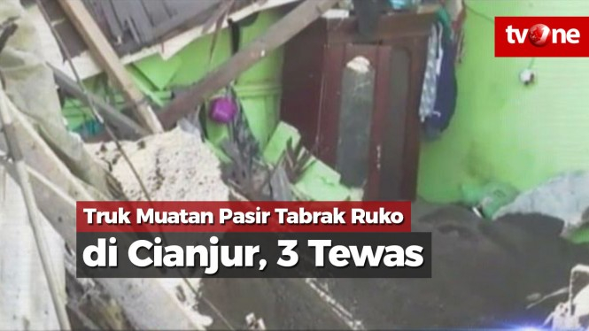 Truk Muatan Pasir Tabrak Ruko di Cianjur, 3 Tewas Tertimbun