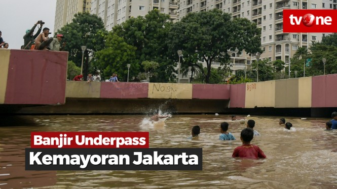 Underpass Kemayoran Banjir 2 Meter