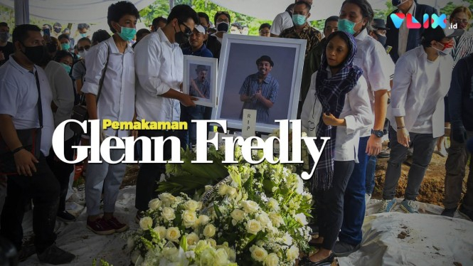 Teriakan 'Jaga Jarak' Pelayat di Pemakaman Glenn Fredly