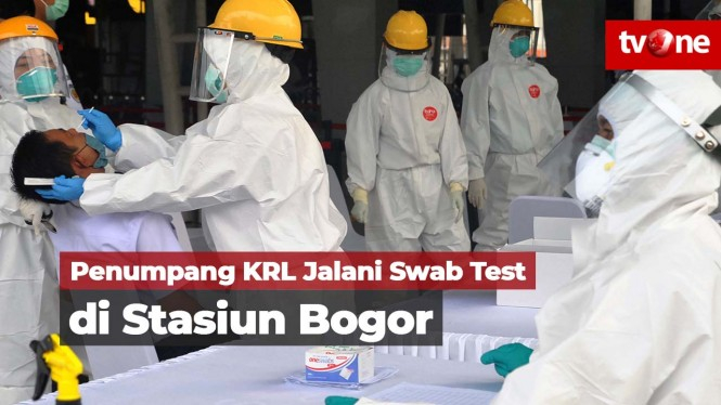 Penumpang KRL Jalani Swab Test di Stasiun Bogor