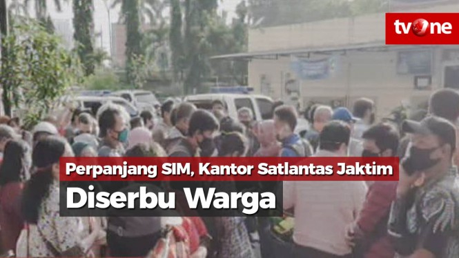 Perpanjang SIM, Kantor Satlantas Jakarta Timur Diserbu Warga