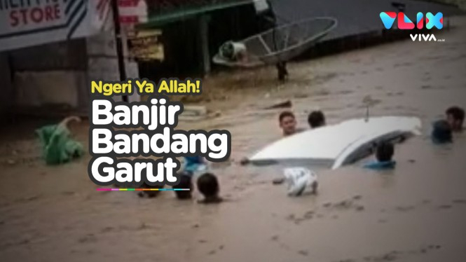 Video Detik-detik Banjir Bandang Garut Hancurkan Jembatan