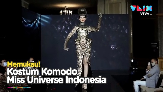 Putri Indonesia Ayu Maulida Putri Kenakan Kostum Komodo