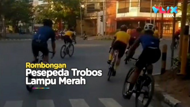 Rombongan Pesepeda Terobos Lampu Merah, Netizen Dibuat Resah