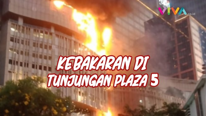 BREAKING NEWS! Mal Tunjungan Plaza 5 Surabaya Terbakar!