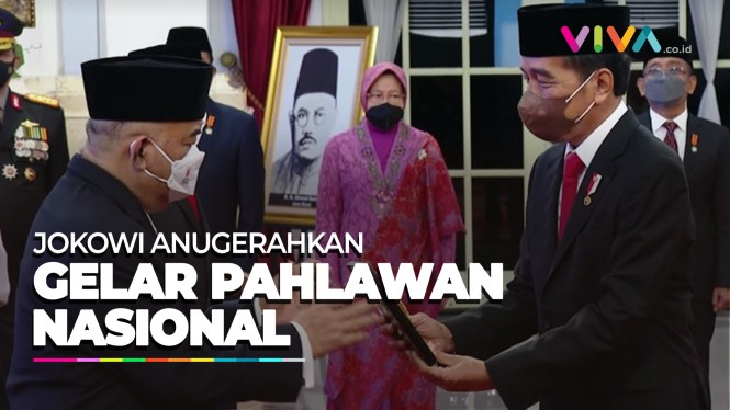 Soeharto dan 4 Tokoh lain Terima Gelar Pahlawan Nasional