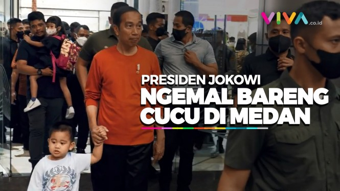 Asyiknya Jokowi Beli Baju Baru Buat Cucu di Mal Medan