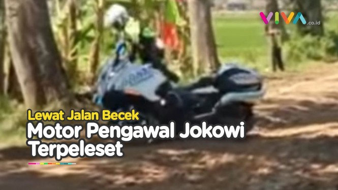 DETIK-DETIK Motor Rombongan Jokowi Terpeleset di Blora