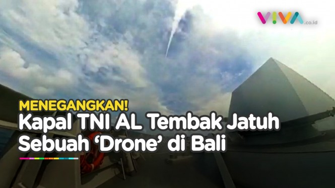 TEGANG! Kapal Perang TNI AL Tembak Jatuh 'Drone Berbahaya'