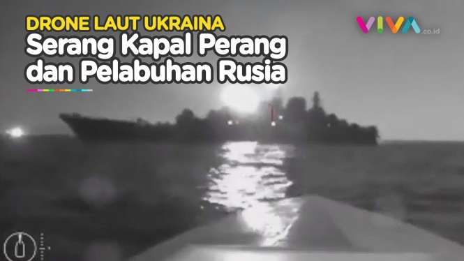 DETIK-DETIK Drone Laut Ukraina Lumpuhkan Kapal Perang Rusia