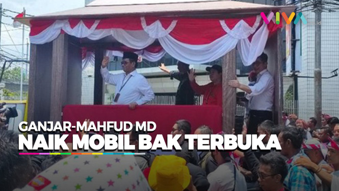 Ganjar-Mahfid MD Sumringah Naik Mobil Bak Terbuka ke KPU