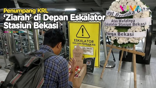 Pengguna KRL Gelar Haul Eskalator Stasiun Bekasi