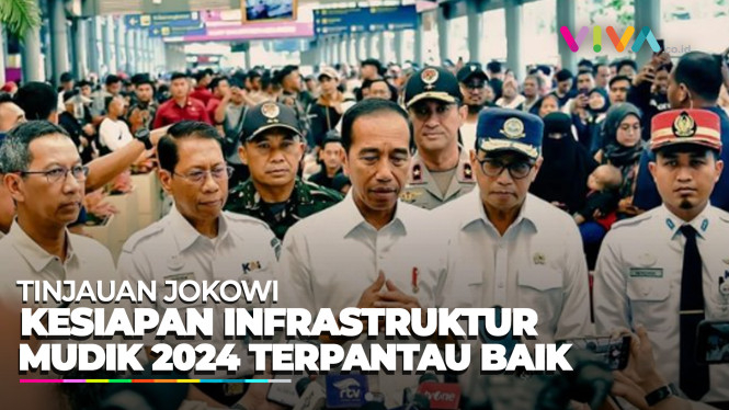 Jokowi Tinjau Arus Mudik di Stasiun Pasar Senen