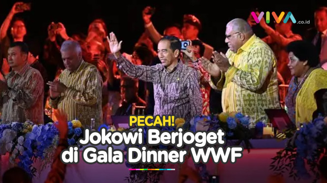 Momen Asyik Jokowi dan Menteri Joget Sambil Ikut Nyanyi