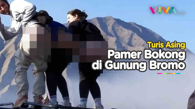 Sekelompok Turis Belanda Pamer Bokong di Gunung Bromo